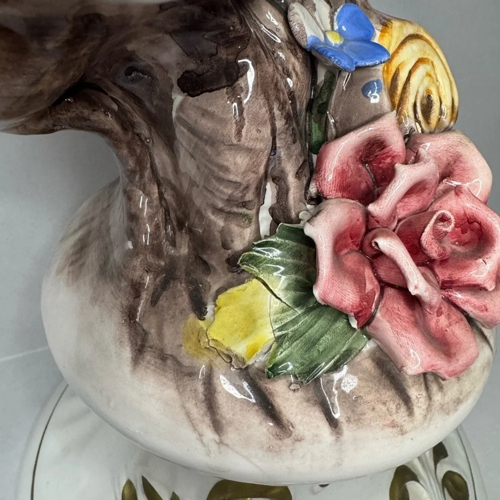Capodimonte Doves 